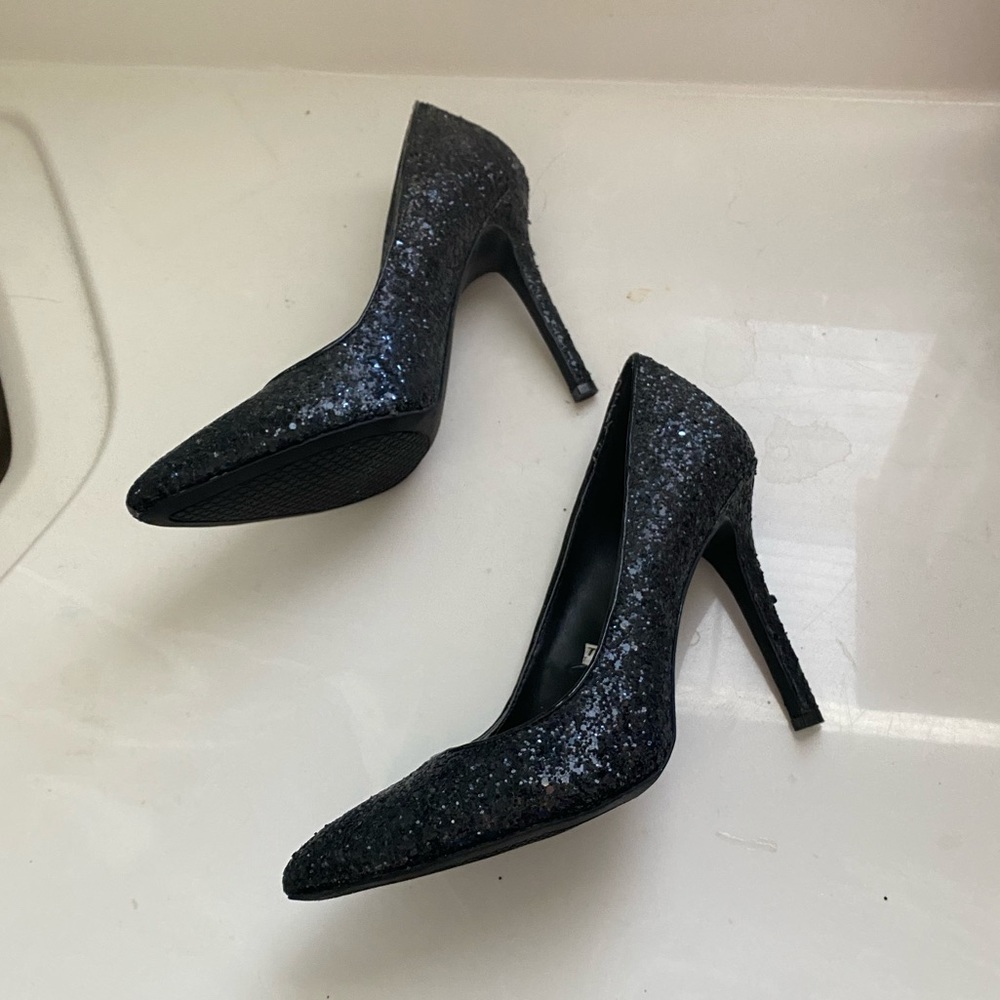 NEVER WORN Black Sparkly Heels